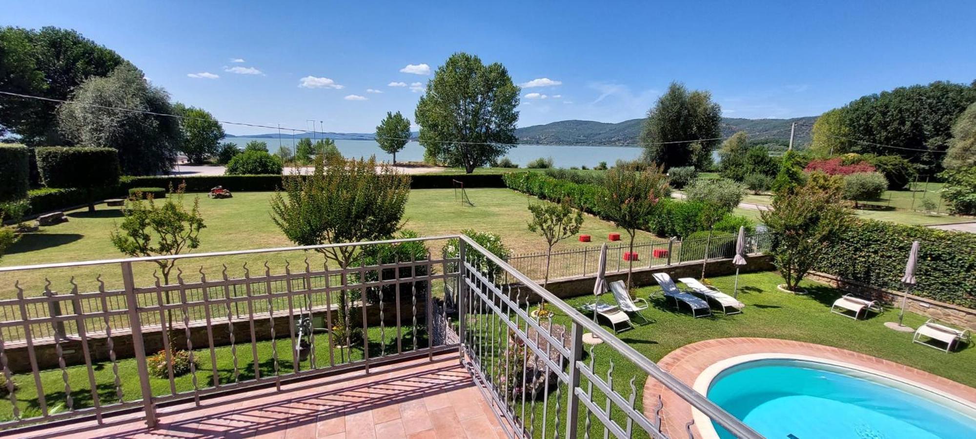 Apartamento Le Rondini Torricella  Exterior foto